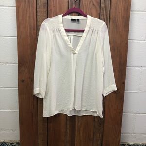 NWT A.N.A size medium cream blouse